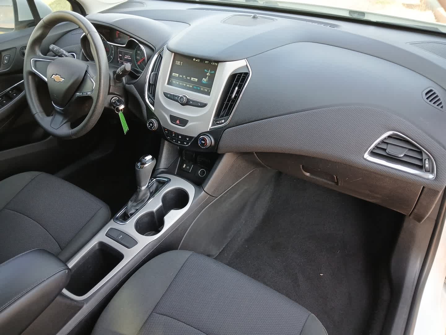 2017 Chevrolet Cruze LS Auto