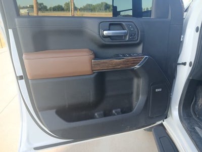 2020 Chevrolet Silverado 2500HD 4WD Crew Cab Standard Bed High Country