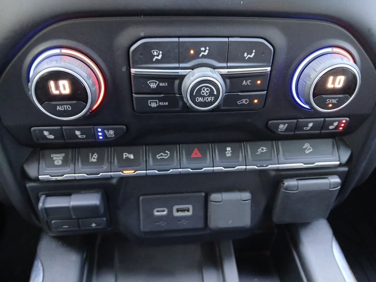 2020 Chevrolet Silverado 2500HD 4WD Crew Cab Standard Bed High Country