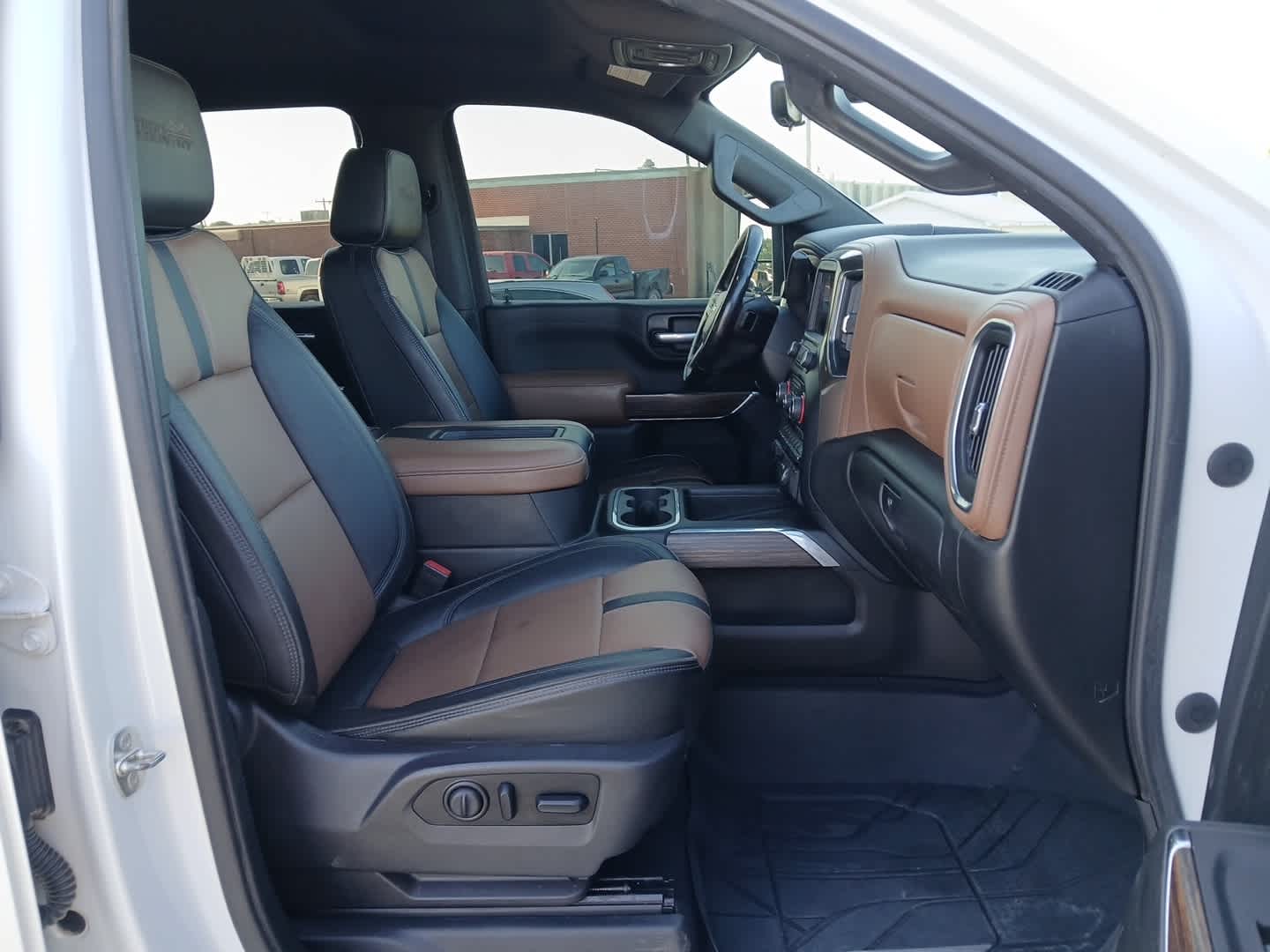 2020 Chevrolet Silverado 2500HD 4WD Crew Cab Standard Bed High Country