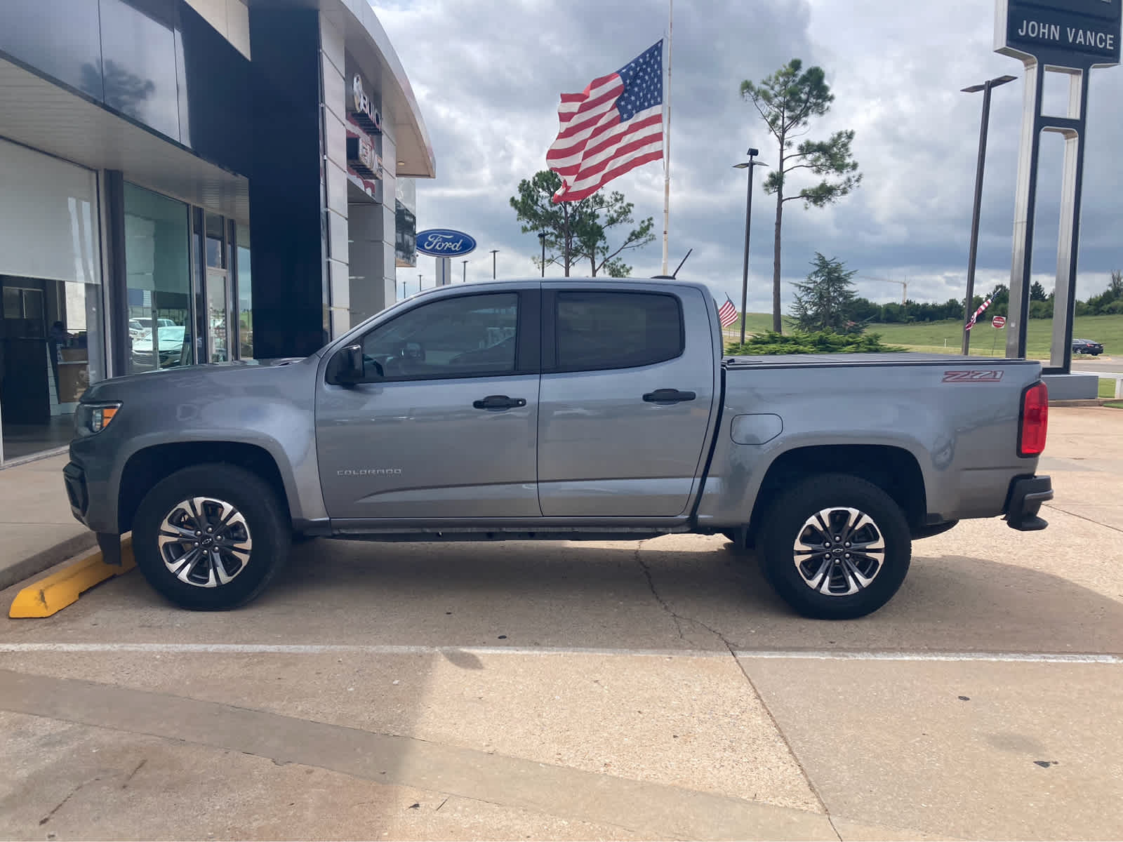 2022 Chevrolet Colorado 2WD Crew Cab Short Box Z71