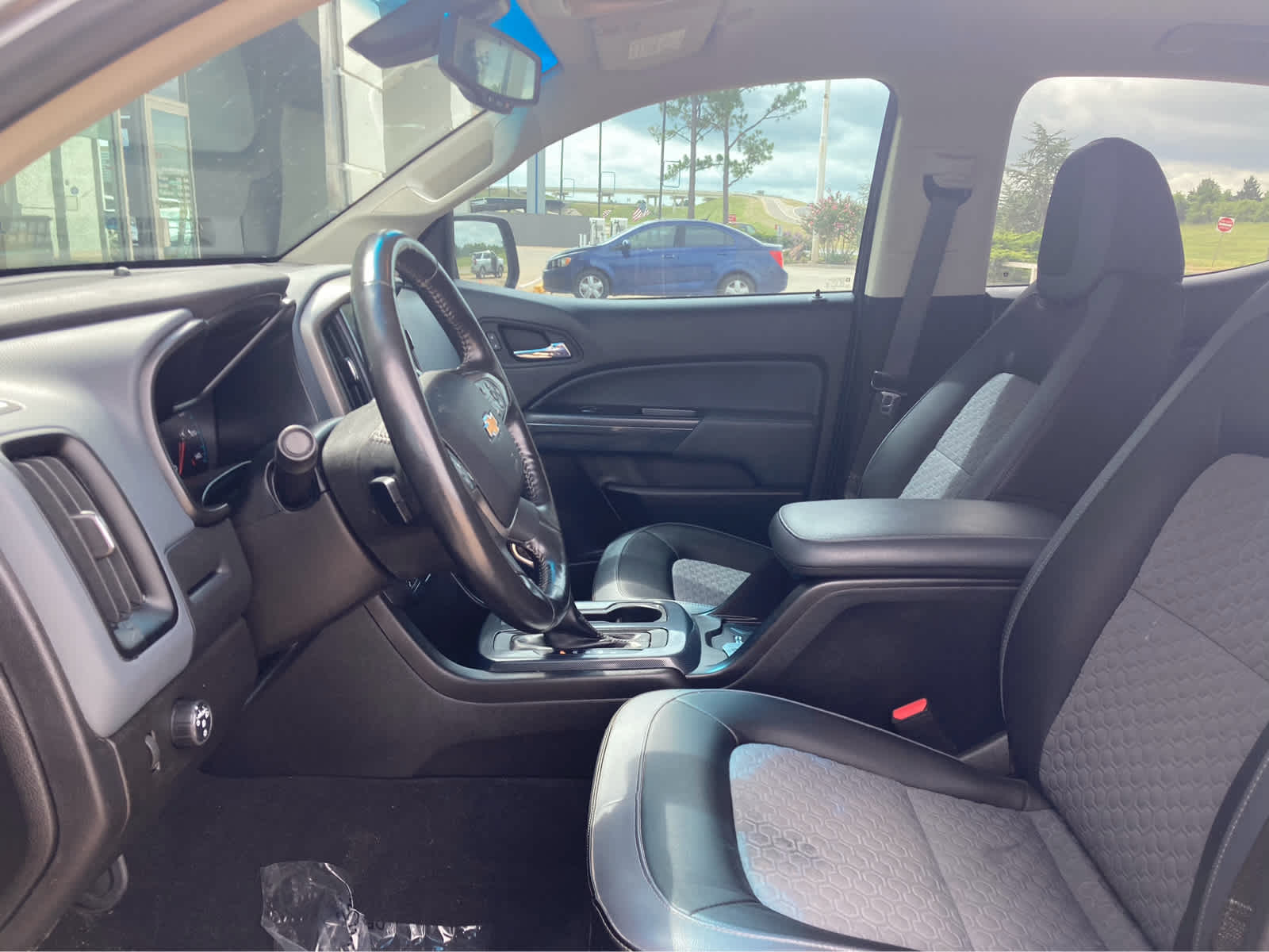 2022 Chevrolet Colorado 2WD Crew Cab Short Box Z71