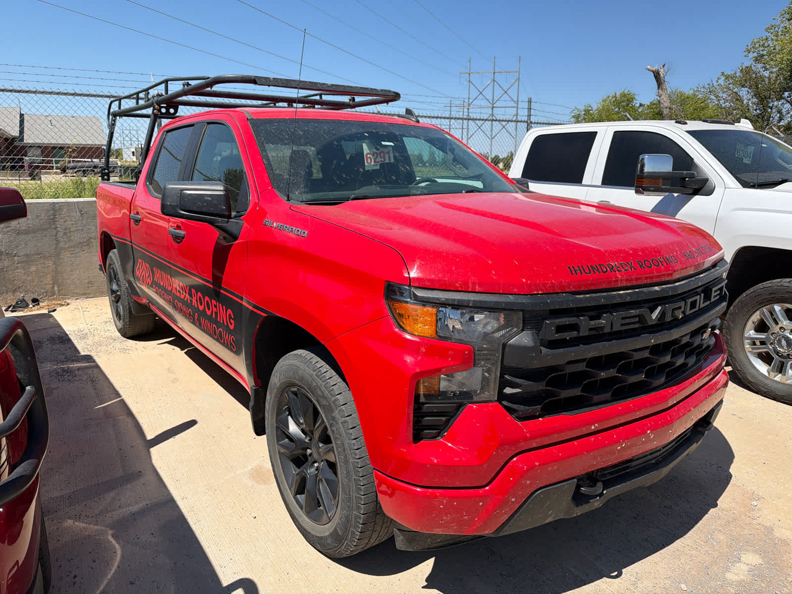 2023 Chevrolet Silverado 1500 2WD Crew Cab Short Bed Custom