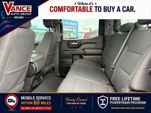 2023 Chevrolet Silverado 1500 4WD Crew Cab Short Bed Custom