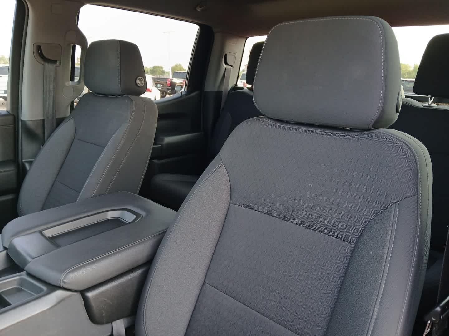 2022 Chevrolet Silverado 1500 Limited LT - Photo 16