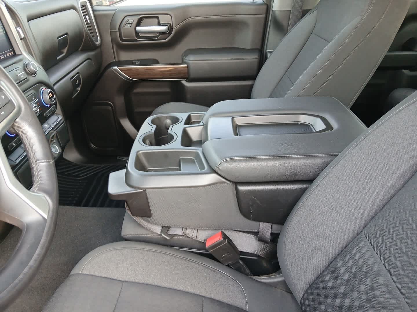 2022 Chevrolet Silverado 1500 Limited LT - Photo 17