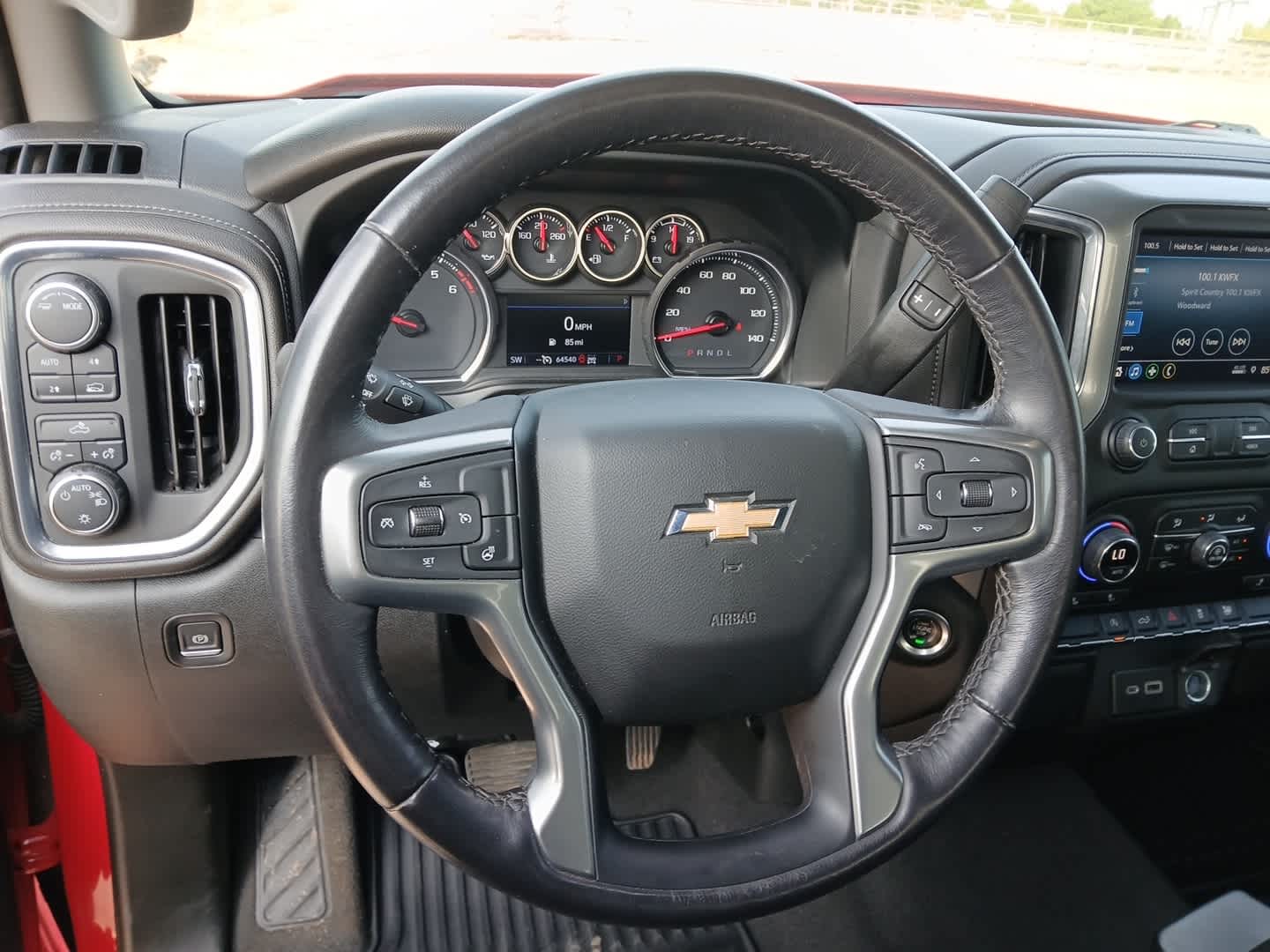 2022 Chevrolet Silverado 1500 Limited LT - Photo 23