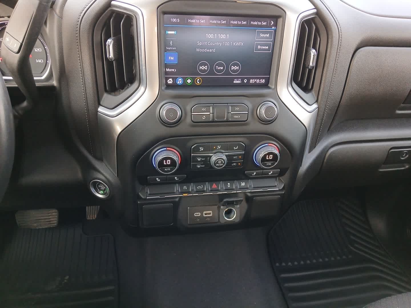 2022 Chevrolet Silverado 1500 Limited LT - Photo 37