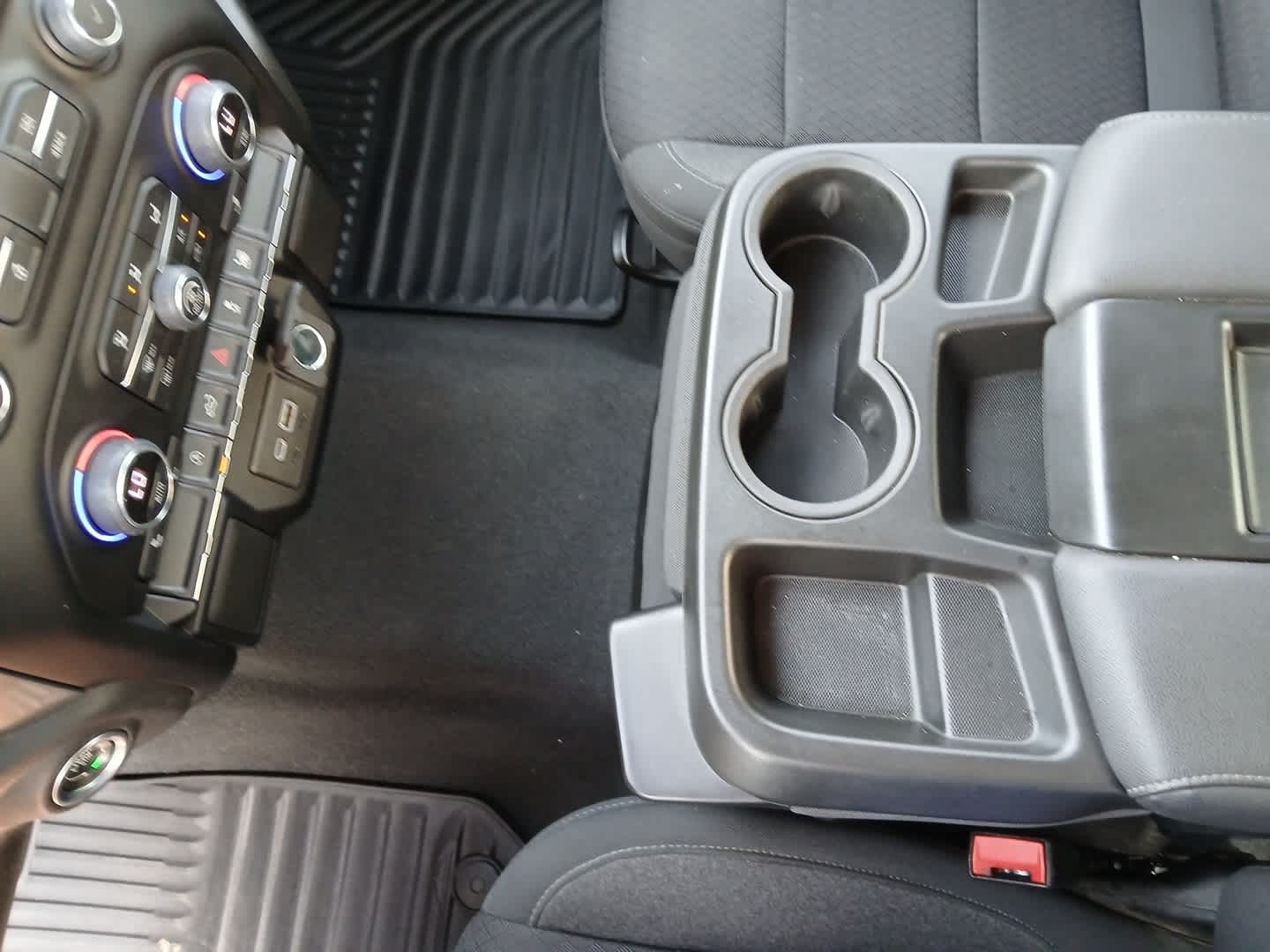 2022 Chevrolet Silverado 1500 Limited LT - Photo 39