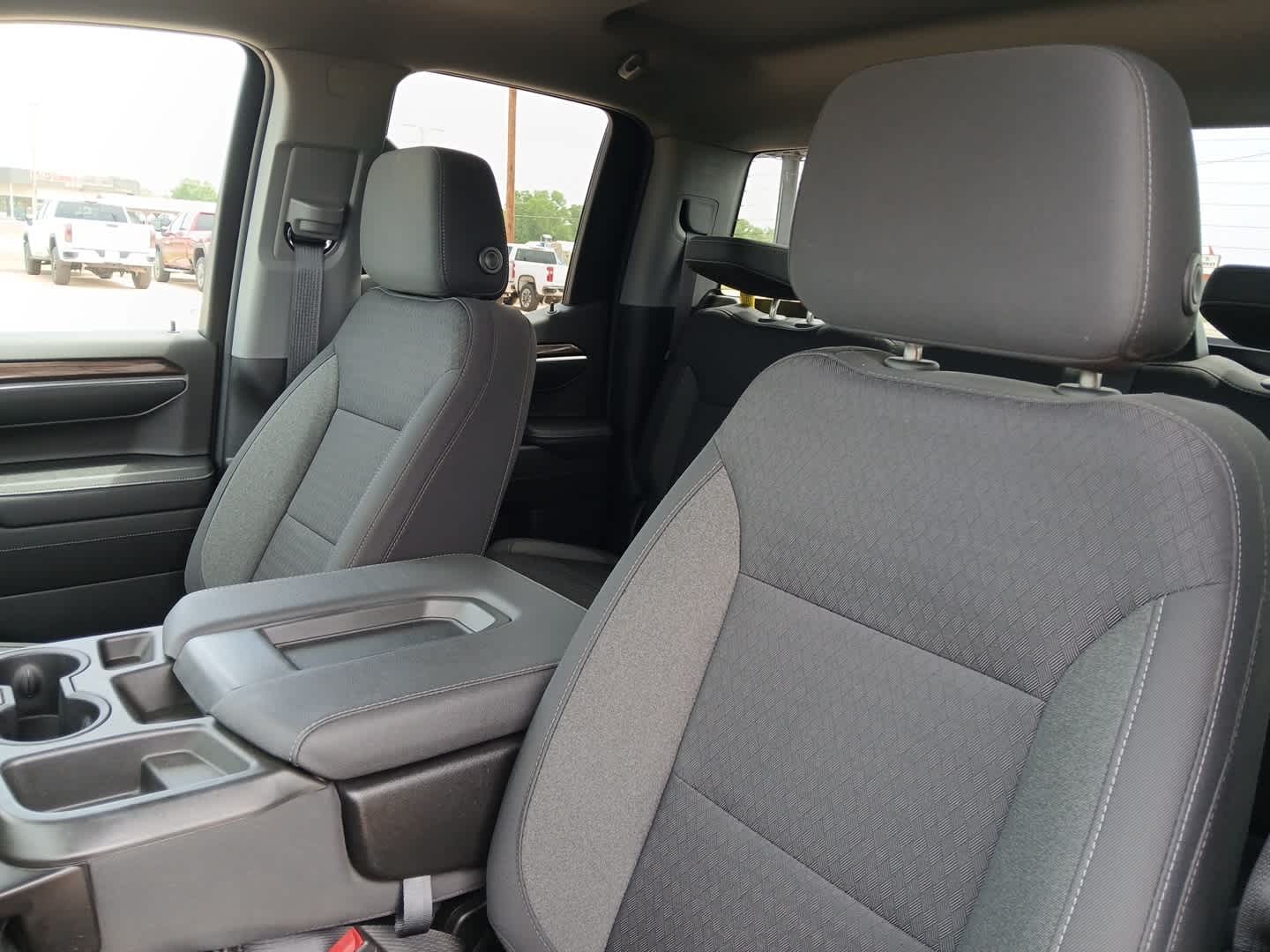 2023 Chevrolet Silverado 1500 4WD Double Cab Standard Bed LT