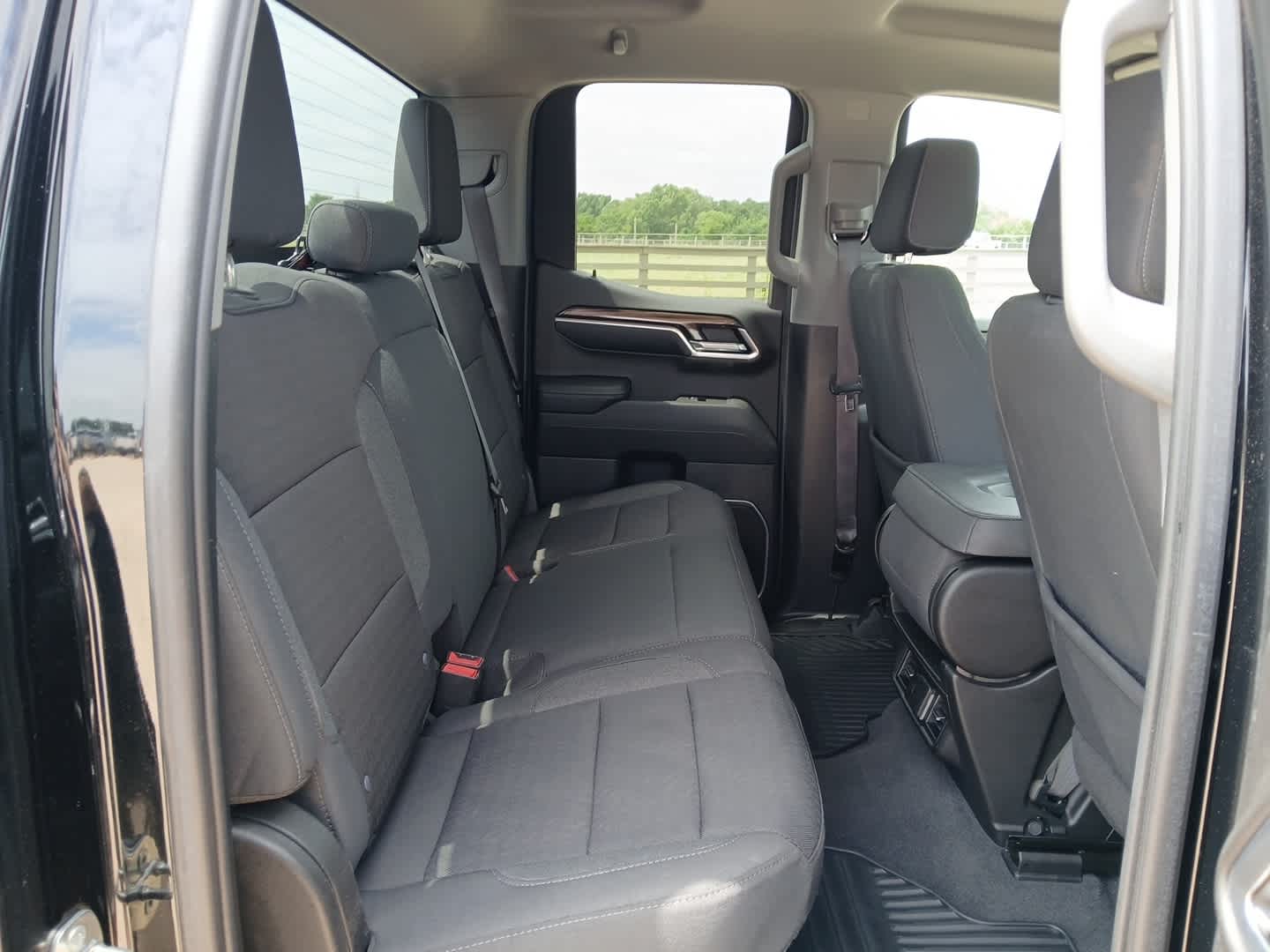 2023 Chevrolet Silverado 1500 4WD Double Cab Standard Bed LT