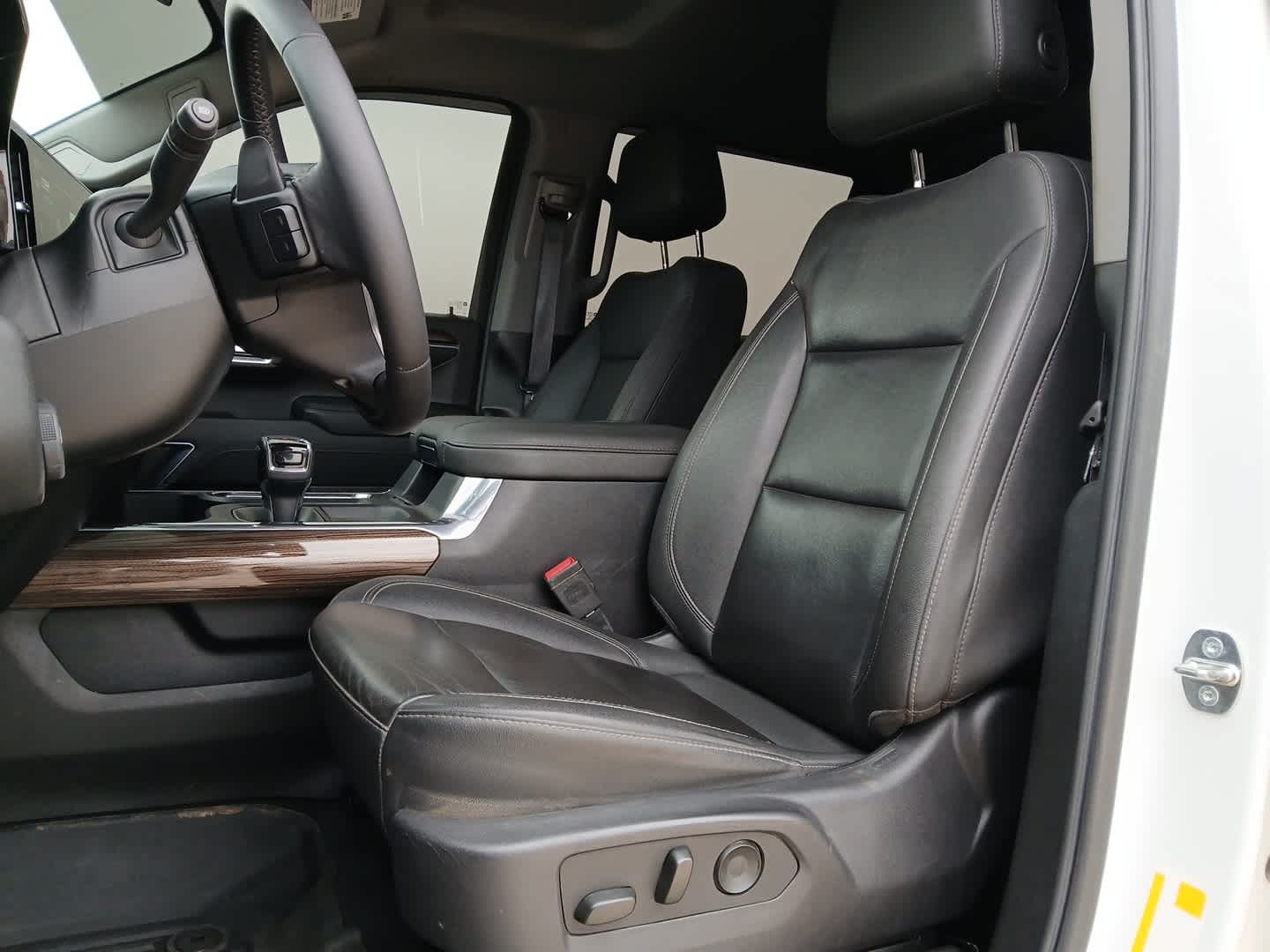 2023 Chevrolet Silverado 1500 4WD Crew Cab Short Bed RST