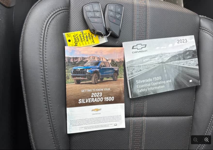 2023 Chevrolet Silverado 1500 4WD Crew Cab Short Bed High Country