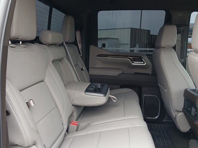 2025 Chevrolet Silverado 1500 4WD Crew Cab Standard Bed LT