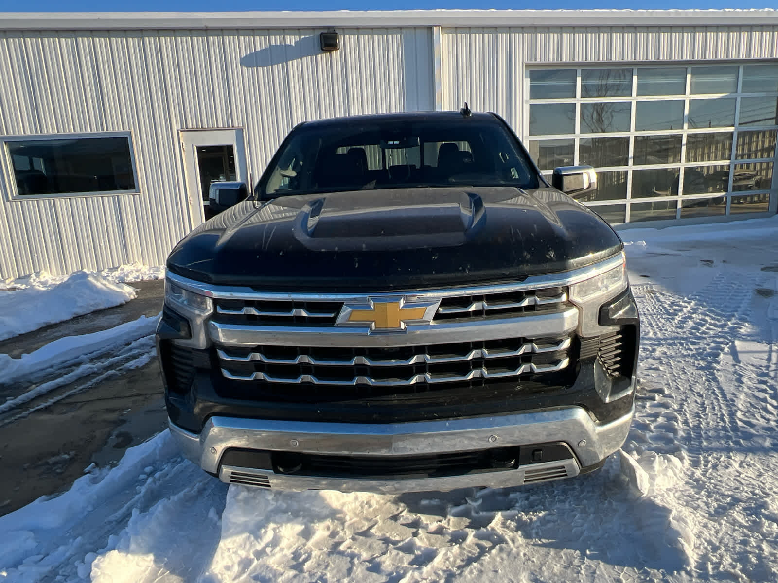 2025 Chevrolet Silverado 1500 4WD Crew Cab Short Bed LTZ