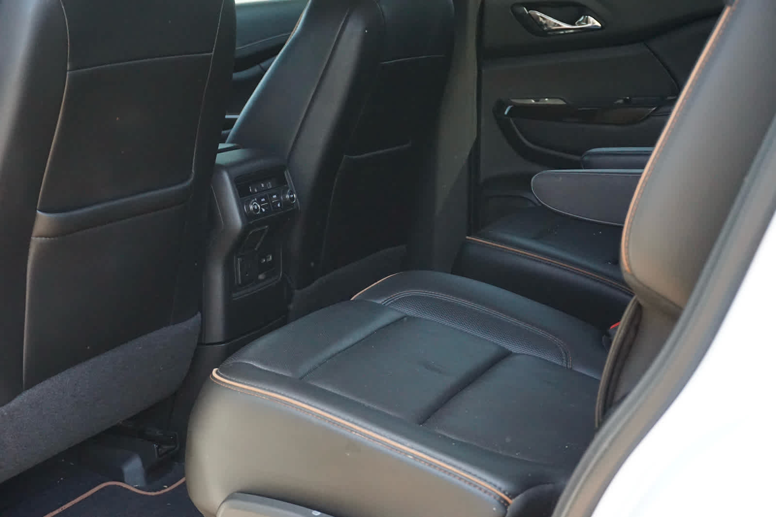 2022 GMC Acadia AT4