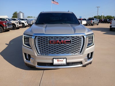 2022 GMC Yukon 4WD Denali
