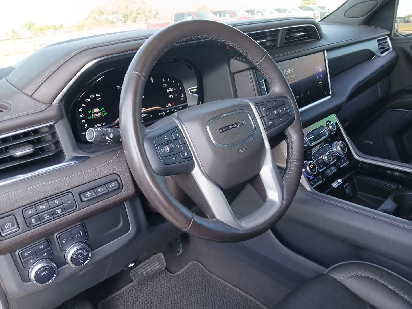 2022 GMC Yukon 4WD Denali