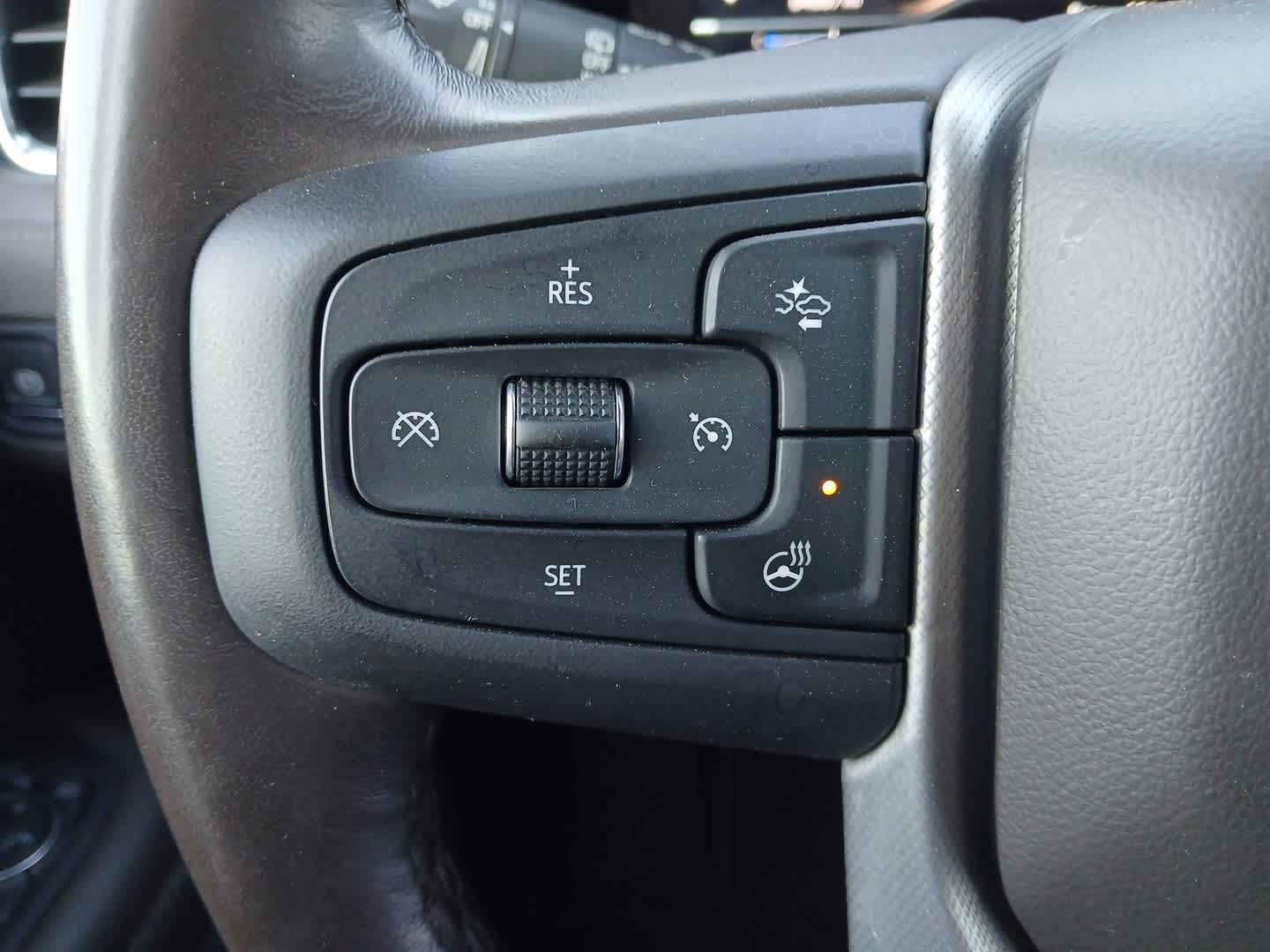 2022 GMC Yukon 4WD Denali