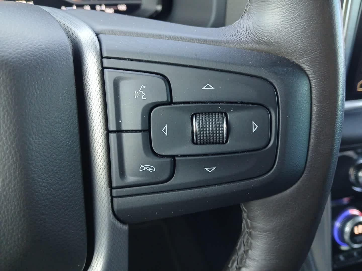 2022 GMC Yukon 4WD Denali