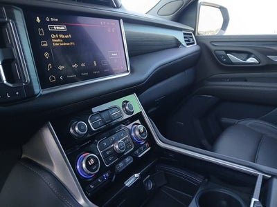 2022 GMC Yukon 4WD Denali