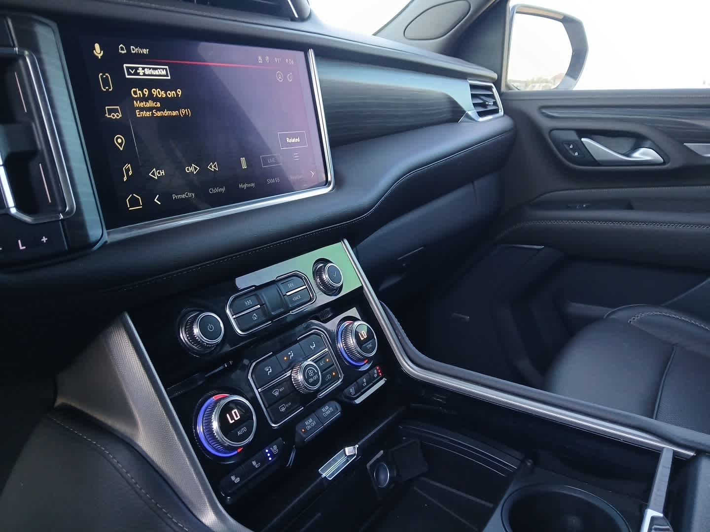 2022 GMC Yukon 4WD Denali