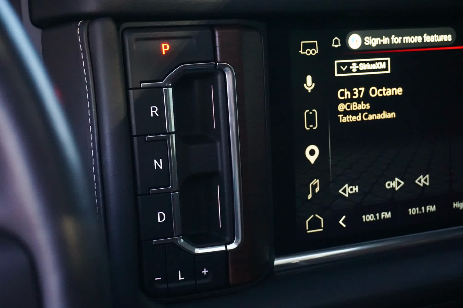 2023 GMC Yukon XL 4WD Denali Ultimate