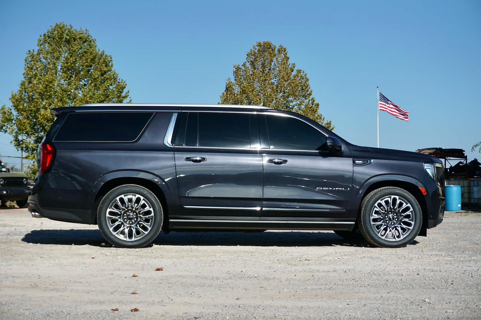 2023 GMC Yukon XL 4WD Denali Ultimate