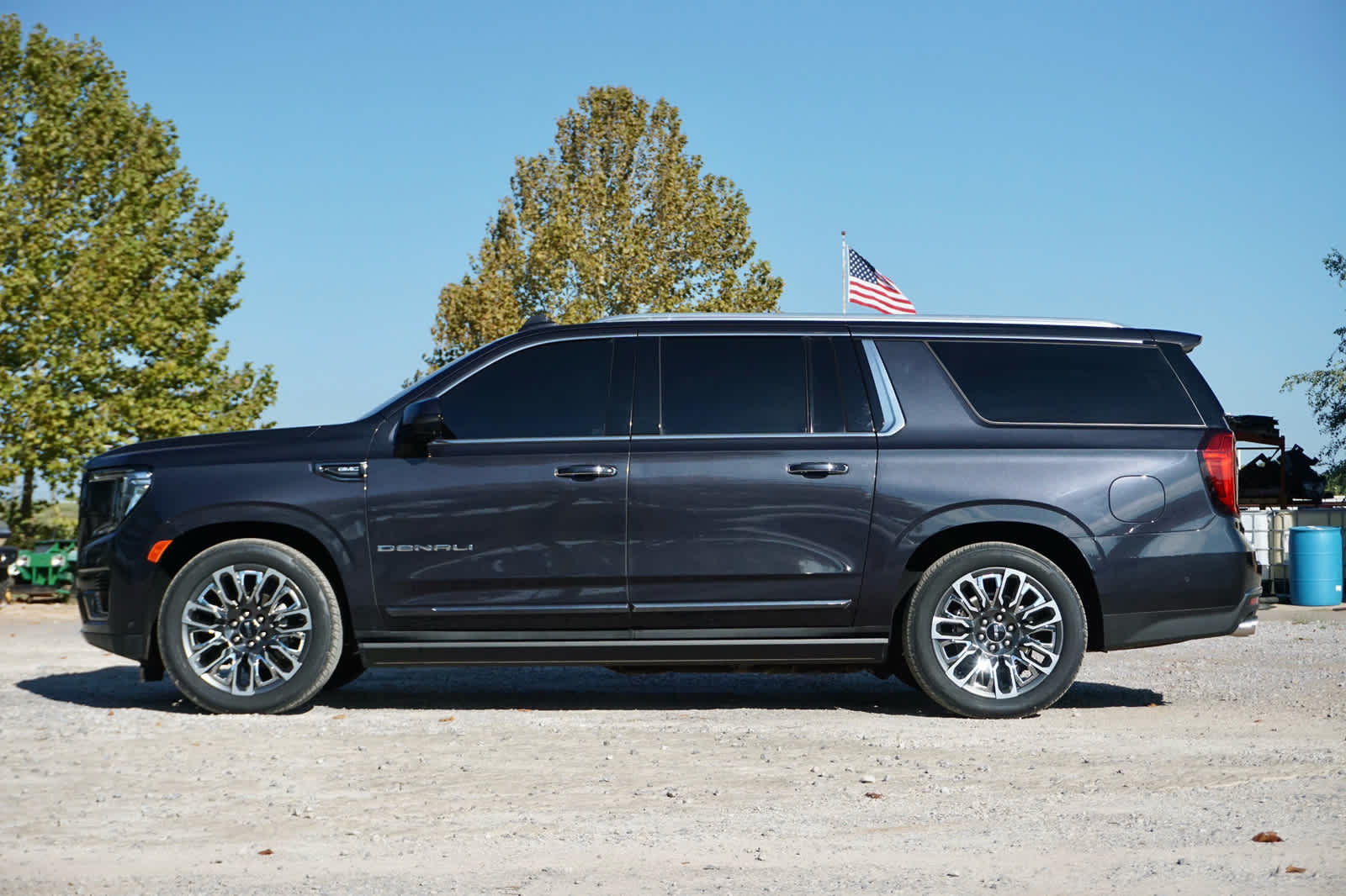 2023 GMC Yukon XL 4WD Denali Ultimate
