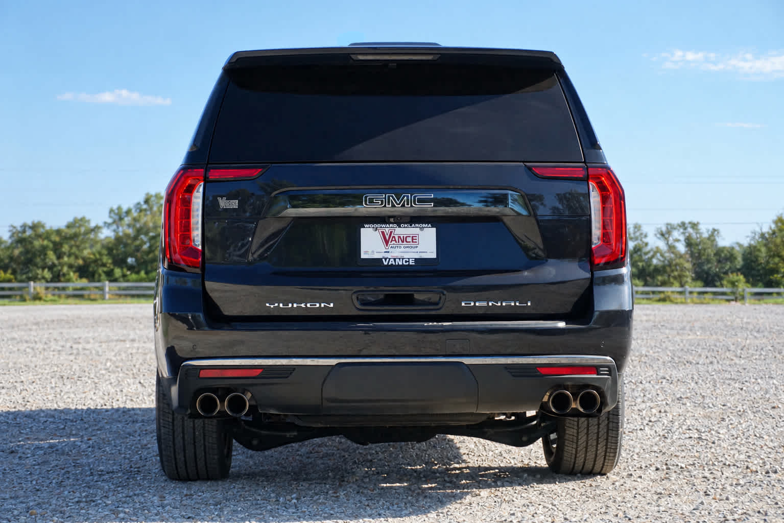 2023 GMC Yukon XL 4WD Denali Ultimate