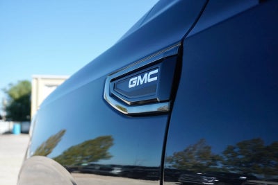 2023 GMC Yukon XL 4WD Denali Ultimate