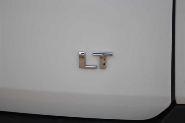 2023 Chevrolet Traverse FWD LT Leather