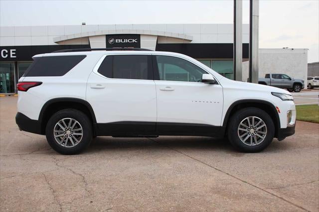 2023 Chevrolet Traverse FWD LT Leather