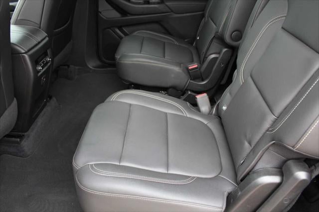 2023 Chevrolet Traverse FWD LT Leather