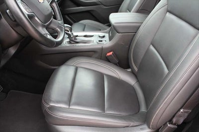 2023 Chevrolet Traverse FWD LT Leather