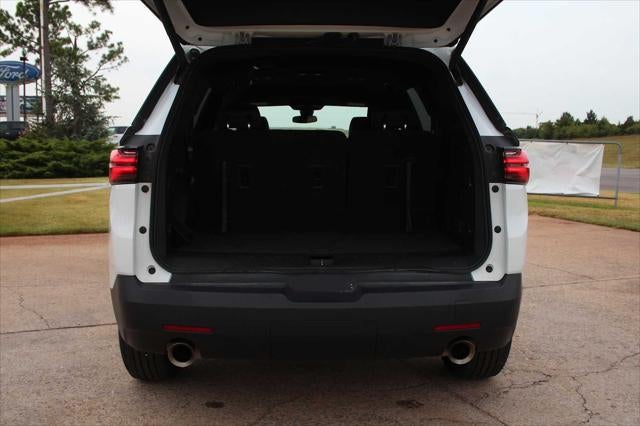 2023 Chevrolet Traverse FWD LT Leather