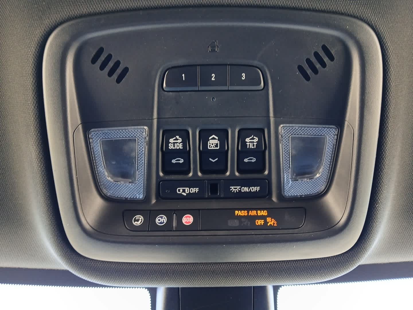 2023 Chevrolet Traverse FWD Premier