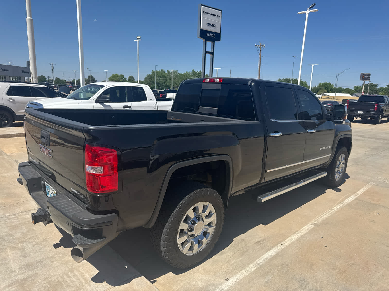 2019 GMC Sierra 2500HD Denali