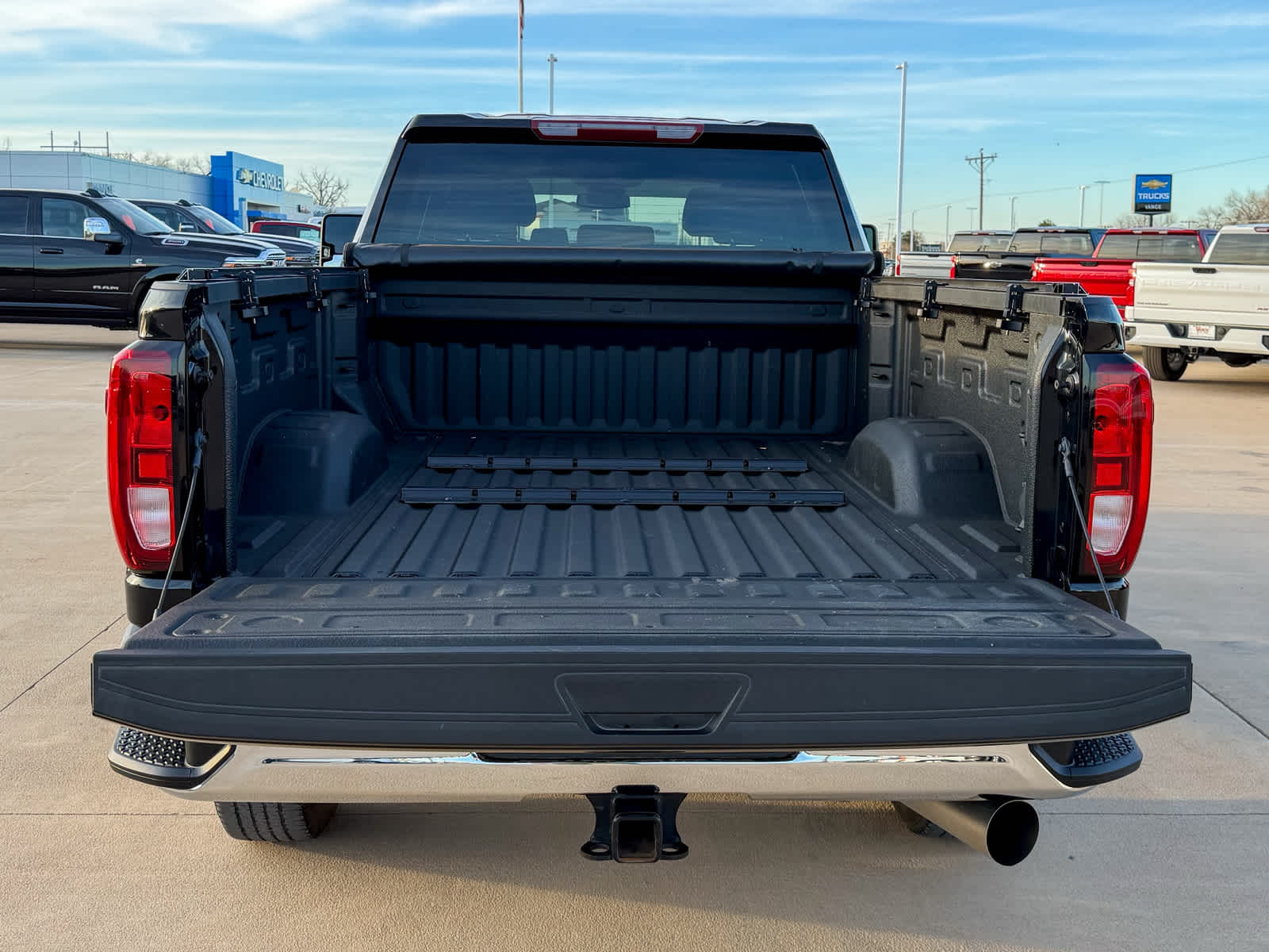 2024 GMC Sierra 2500HD 4WD Crew Cab Standard Bed Pro