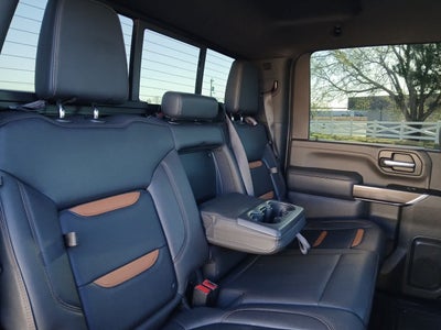 2023 GMC Sierra 2500HD 4WD Crew Cab Standard Bed AT4