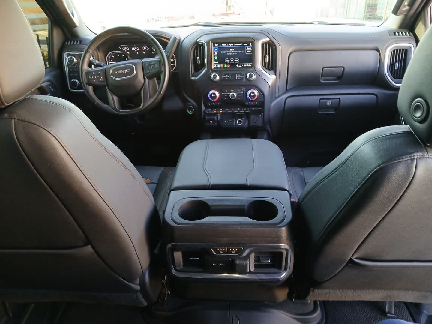 2023 GMC Sierra 2500HD 4WD Crew Cab Standard Bed AT4