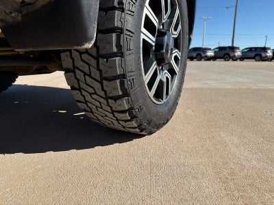 2023 GMC Sierra 2500HD 4WD Crew Cab Standard Bed AT4