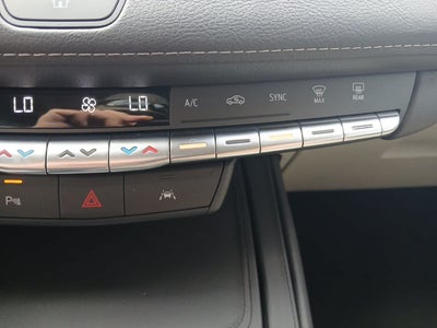 2022 Cadillac XT4 AWD Premium Luxury