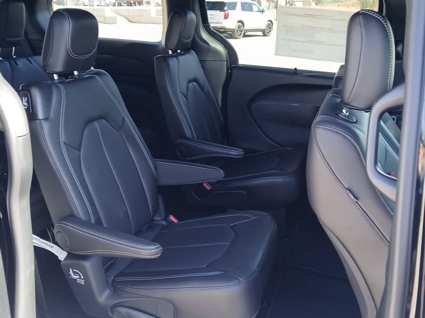 2026 Chrysler Pacifica PACIFICA SELECT