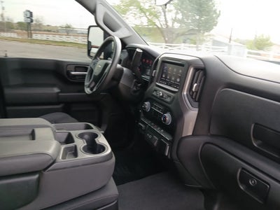 2024 Chevrolet Silverado 2500HD 4WD Crew Cab Standard Bed Custom