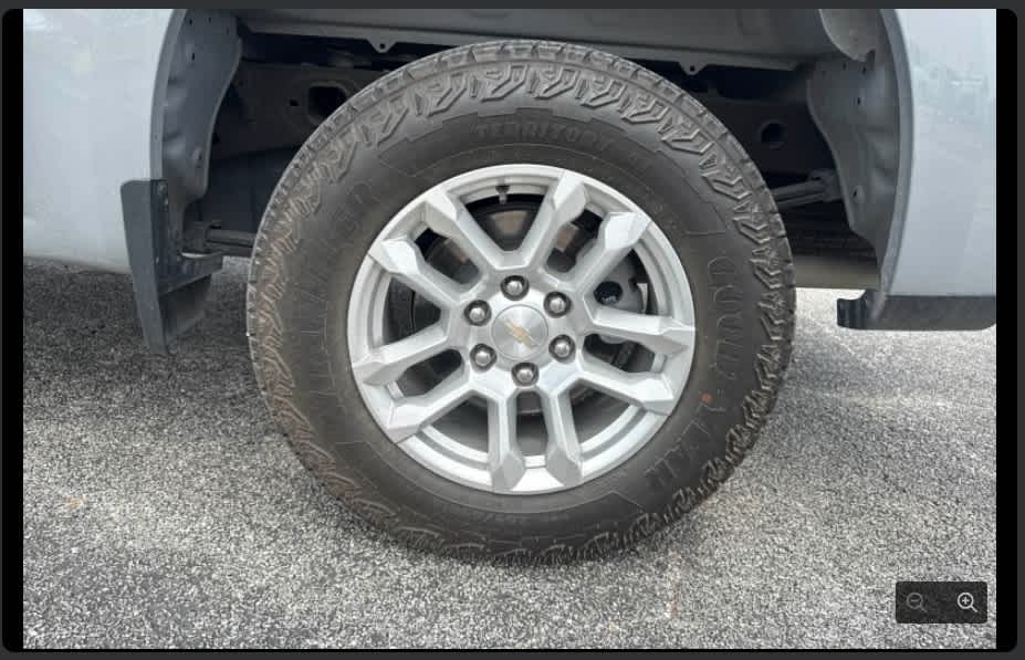 2024 Chevrolet Silverado 1500 4WD Crew Cab Short Bed LT
