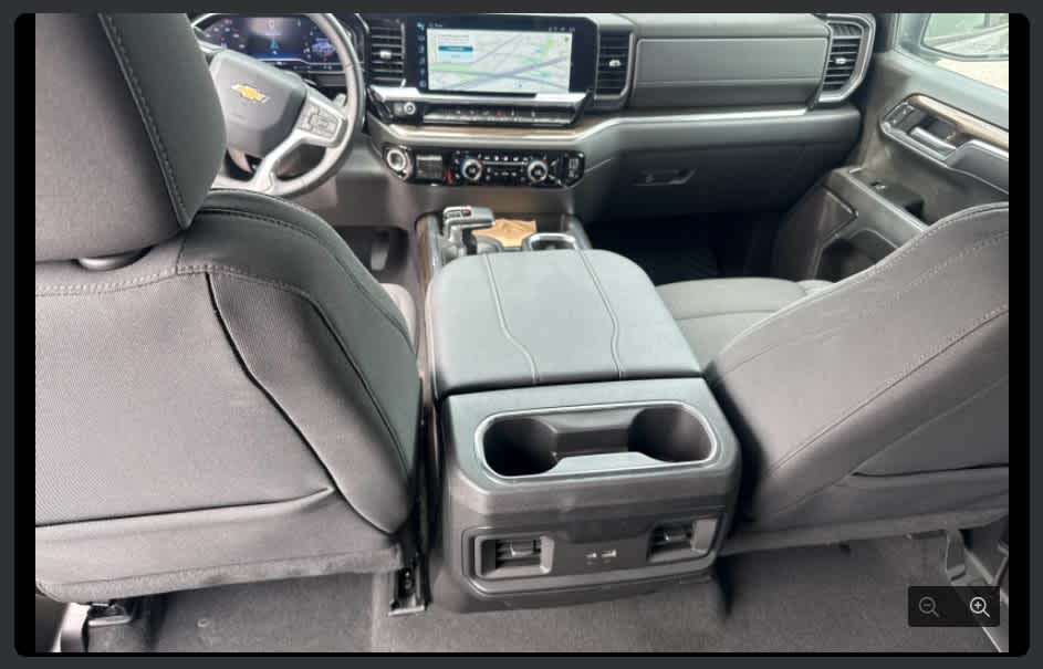 2024 Chevrolet Silverado 1500 4WD Crew Cab Short Bed LT