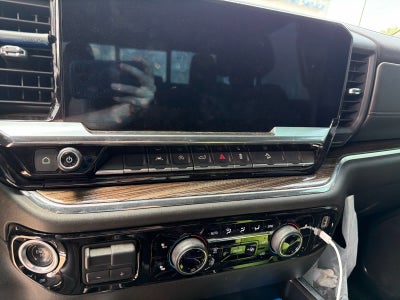 2023 Chevrolet Silverado 1500 4WD Crew Cab Short Bed RST
