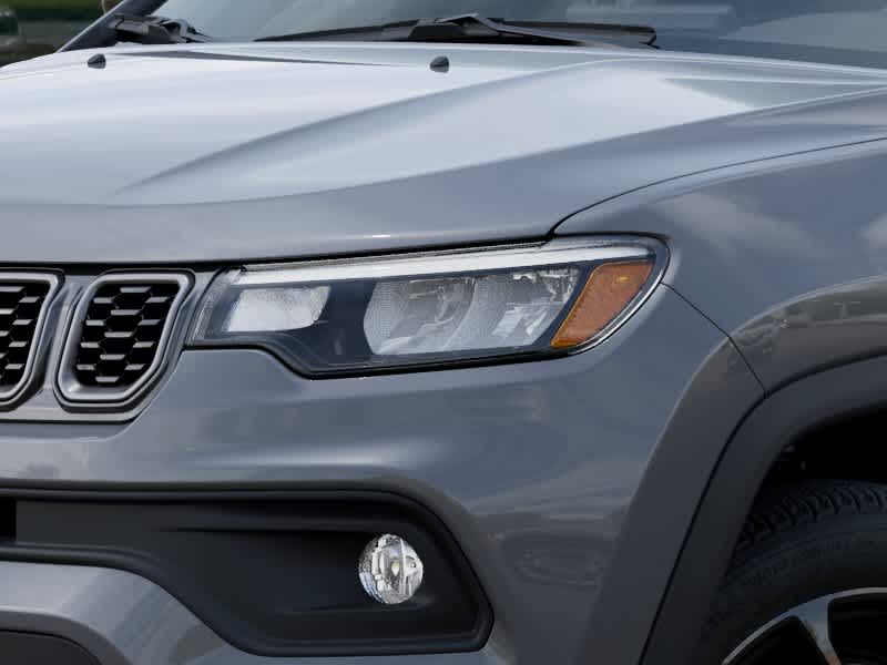 2027 Jeep Compass COMPASS LATITUDE ALTITUDE 4X4