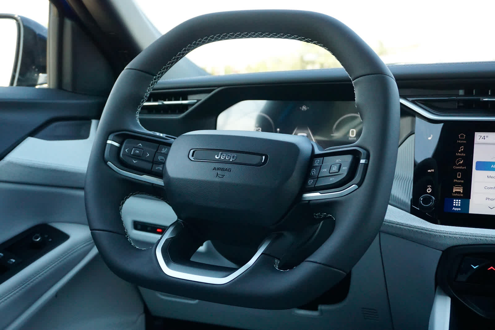 2026 Jeep Cherokee CHEROKEE LAREDO 4X4